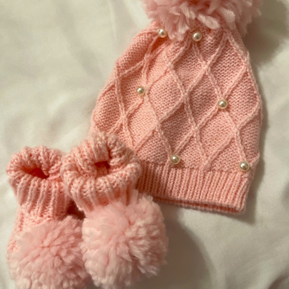 Hat and booties